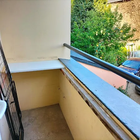 Apartment En Plein Coeur De *